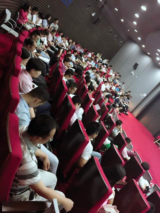 太阳能智慧路灯，太阳能路灯厂家，太阳能路灯价格